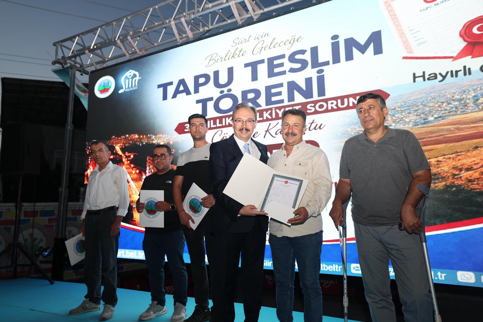 Siirt’te 34 Yıllık Mülkiyet Sorunu Çözüldü: 497 Vatandaş Tapusuna, Alan Mahallesi Doğalgaza Kavuştu