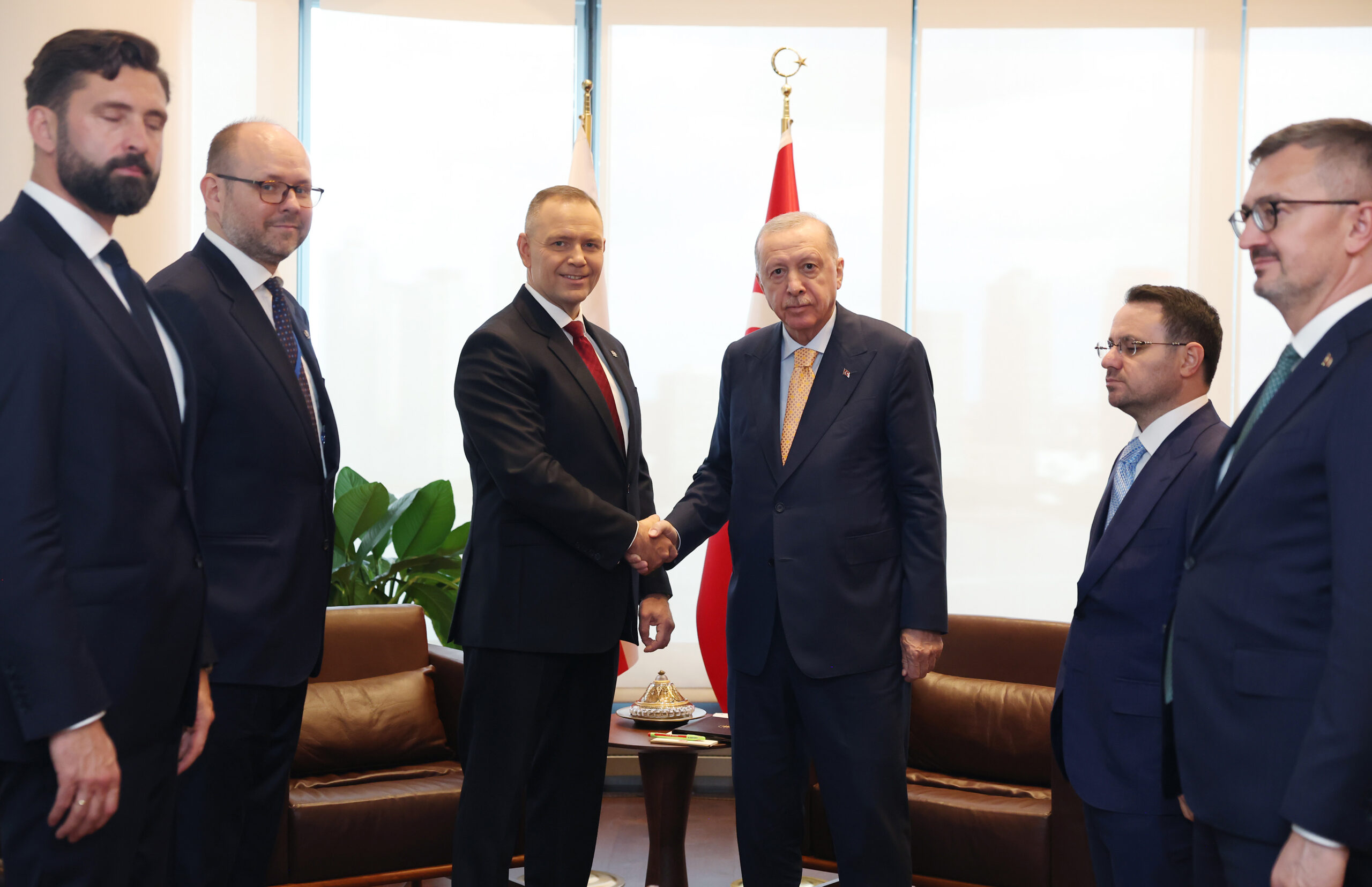 Cumhurbaşkanı Erdoğan Türkevi’nde Yoğun Diplomasi Trafiği Yürüttü