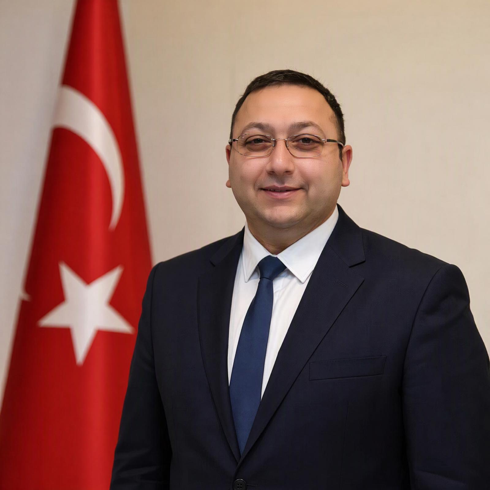 Üsküdar Belediyesi Başkan Vekili Dündar Ziya Gültekin Oldu