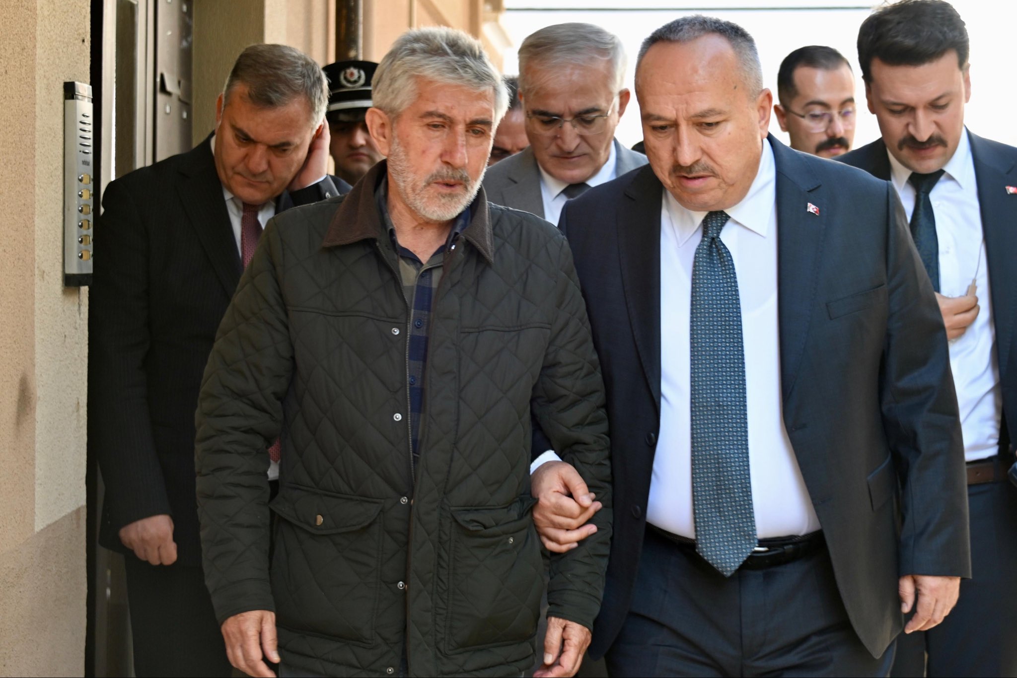 Emniyet Genel Müdürü Ali Fidan’dan Şehit Polis Memuru Ahmet Türkoğlu’nun Ailesine Taziye Ziyareti