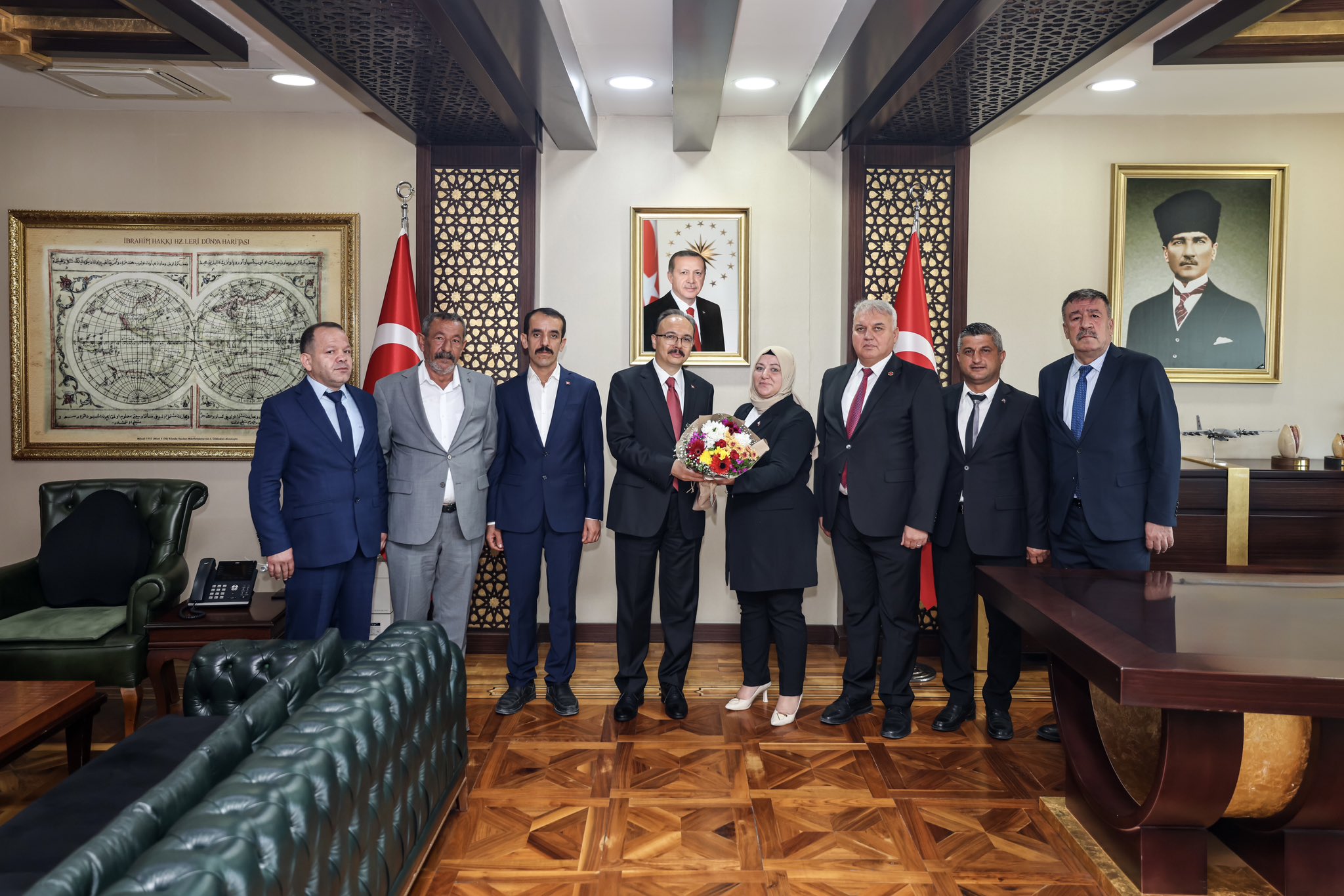Siirt Valisi Kemal Kızılkaya Muhtarlarla Bir Araya Geldi