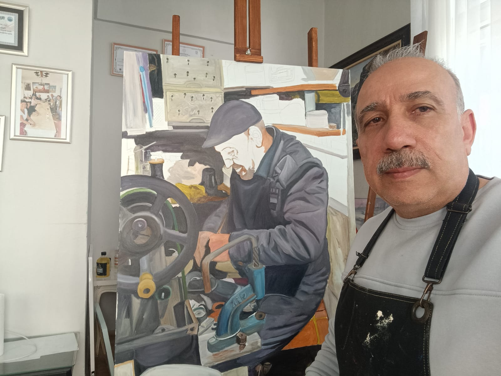 Ressam Ramazan Eroğlu Siirt’in Kültürel Belleğini Tuvallere Aktardı