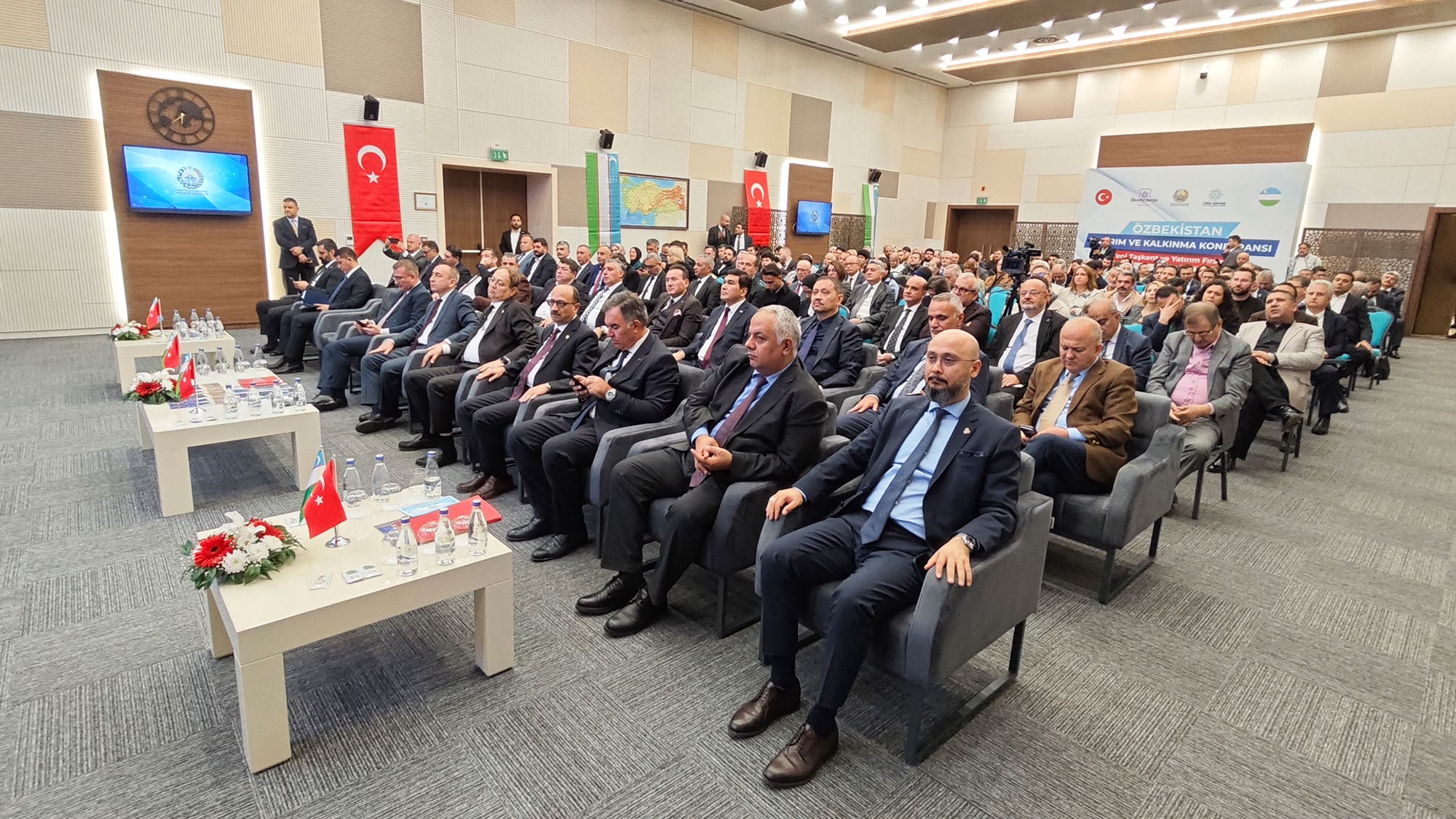 Ankara’da Özbekistan İçin Yatırım Ve İş Birliği Buluşması